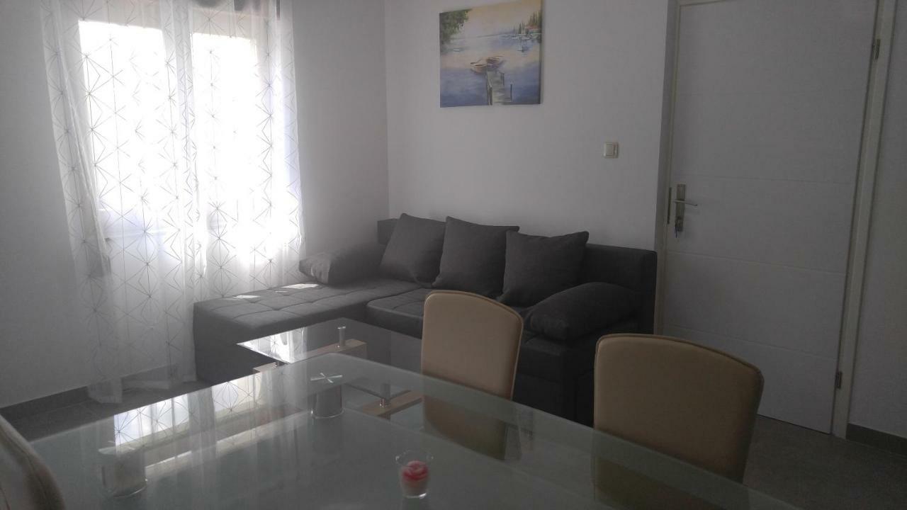 Apartmani Roberta Jurdani Extérieur photo