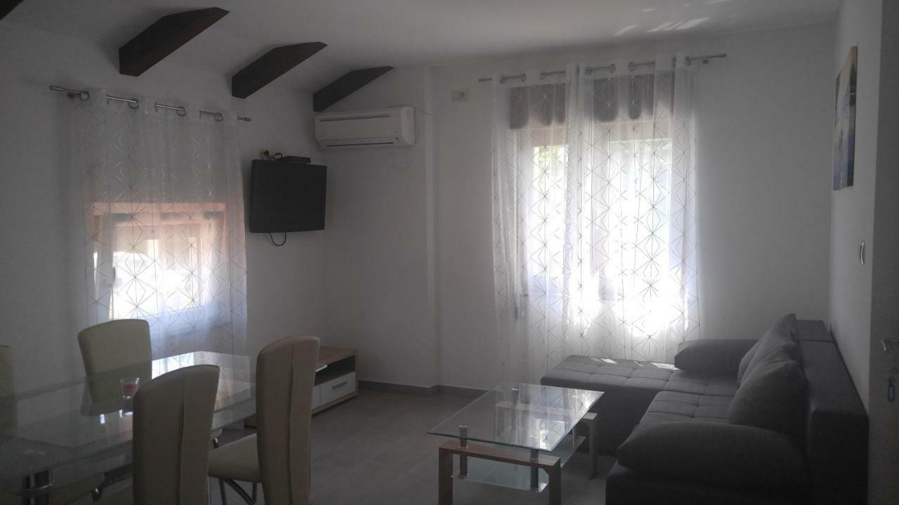 Apartmani Roberta Jurdani Extérieur photo