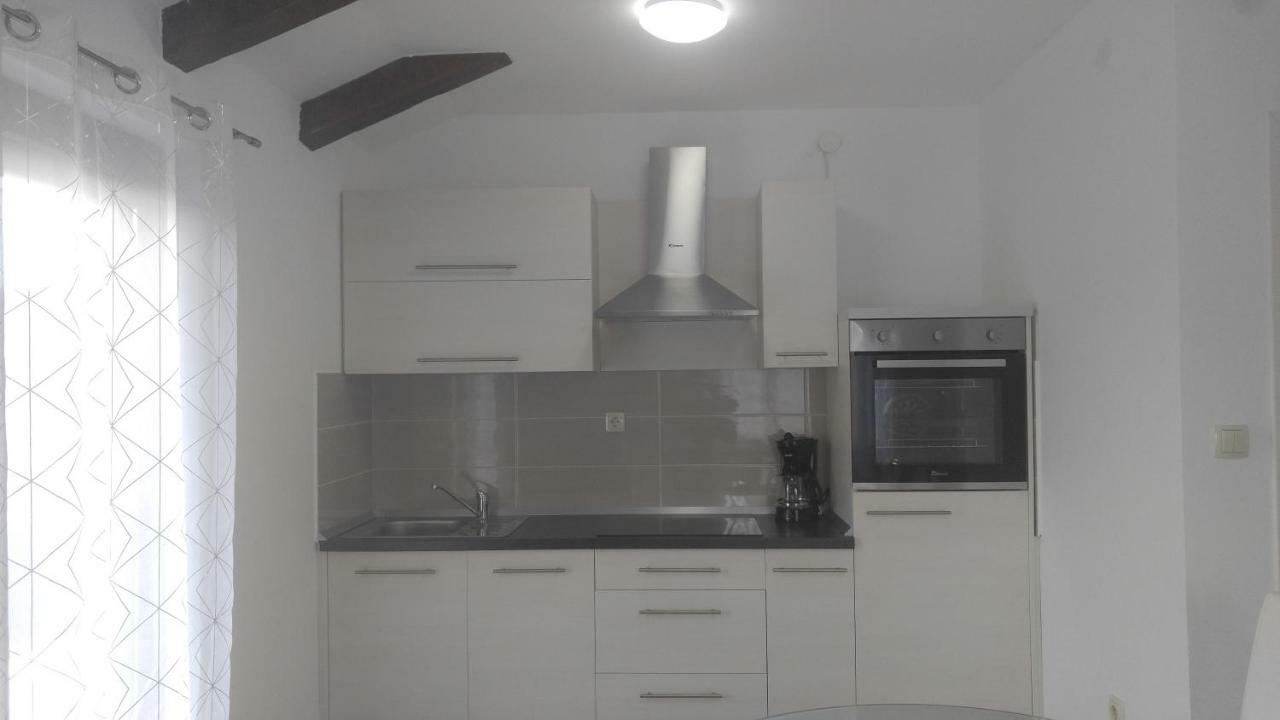 Apartmani Roberta Jurdani Extérieur photo